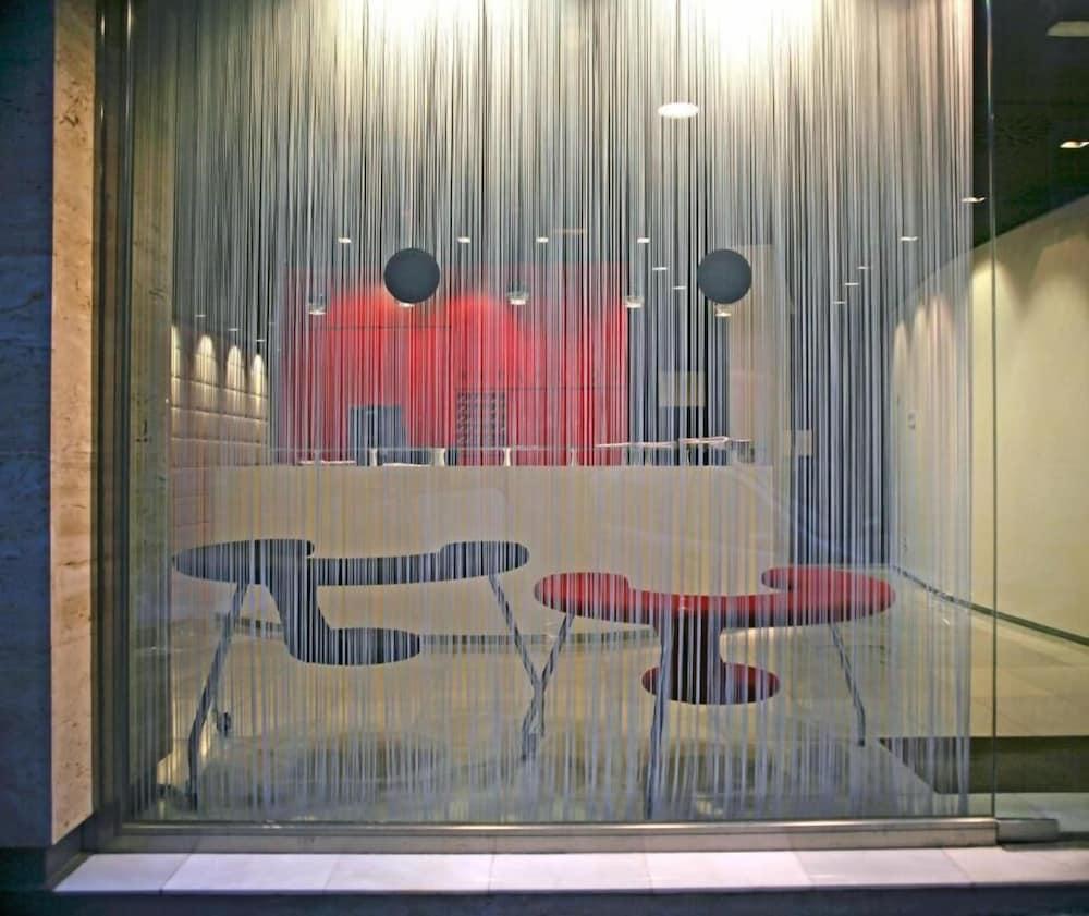 Aparthotel H-a Quo